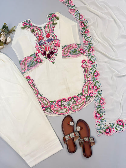 Pure Heavy Georgette With Embroidery Thread Work